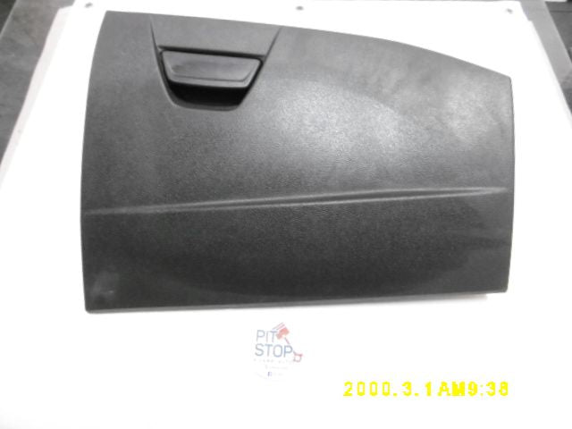 Cassetto porta oggetti - Ford Focus S. Wagon 5è Serie - Pit Stop Ricambi Auto