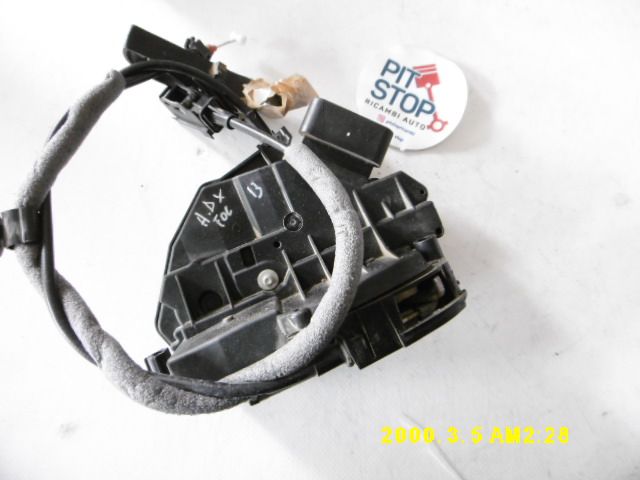 Serratura Anteriore Destra - Ford Focus S. Wagon 5è Serie - Pit Stop Ricambi Auto