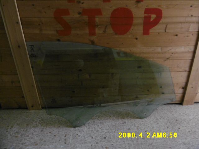 Vetro scendente anteriore destro - Ford Focus S. Wagon 5è Serie - Pit Stop Ricambi Auto