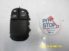 Pulsantiera Anteriore Sinistra - Ford Focus Berlina 2è Serie - Pit Stop Ricambi Auto