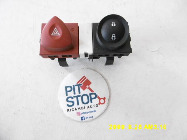 Pulsante luci di emergenza - Renault Scenic 3è Serie - Pit Stop Ricambi Auto
