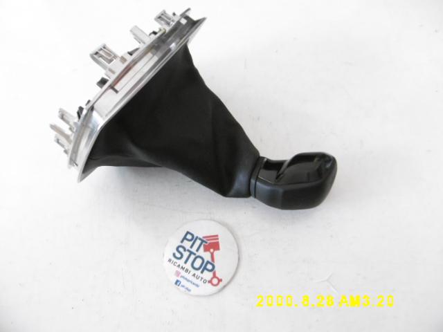 Cuffia Leva Cambio - Peugeot 208 Serie (19>) - Pit Stop Ricambi Auto