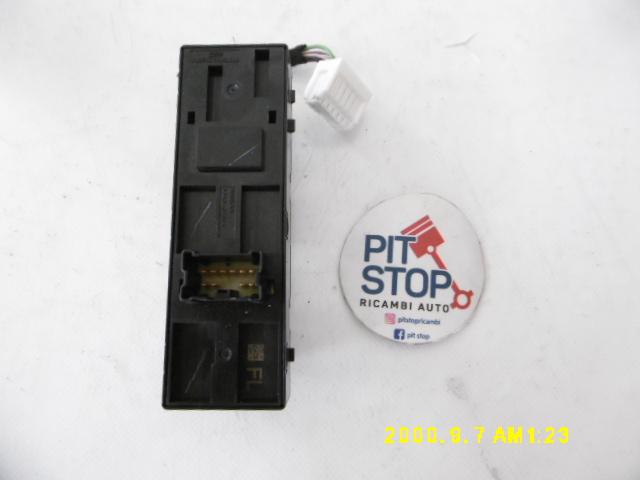 Pulsantiera Anteriore Sinistra - Nissan Qashqai Serie - Pit Stop Ricambi Auto