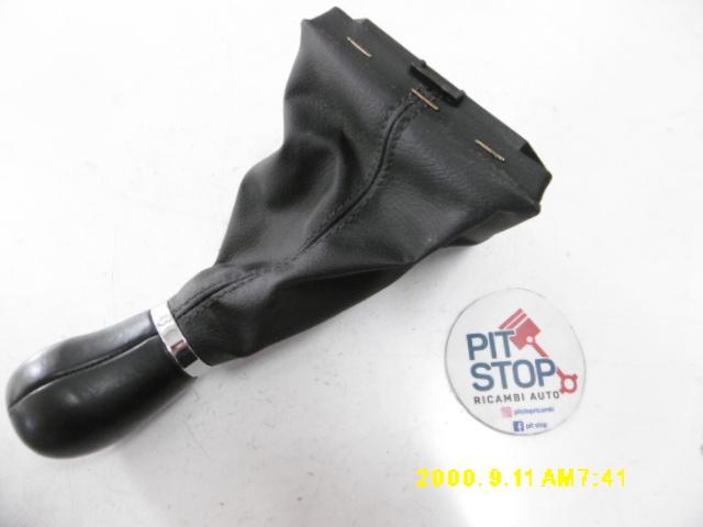 Cuffia Leva Cambio - Skoda Octavia Berlina 4è Serie - Pit Stop Ricambi Auto