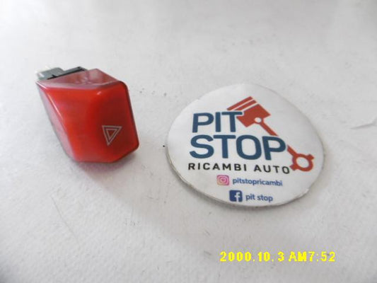 Pulsante luci di emergenza - Nissan Micra 4è Serie - Pit Stop Ricambi Auto