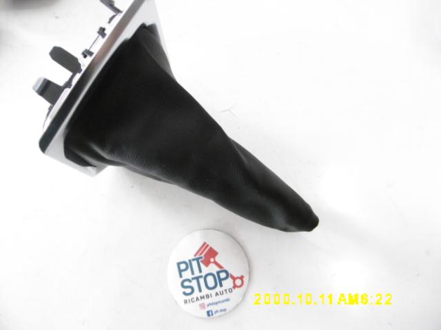 Cuffia Leva Cambio - Renault Clio Serie V (19>) - Pit Stop Ricambi Auto