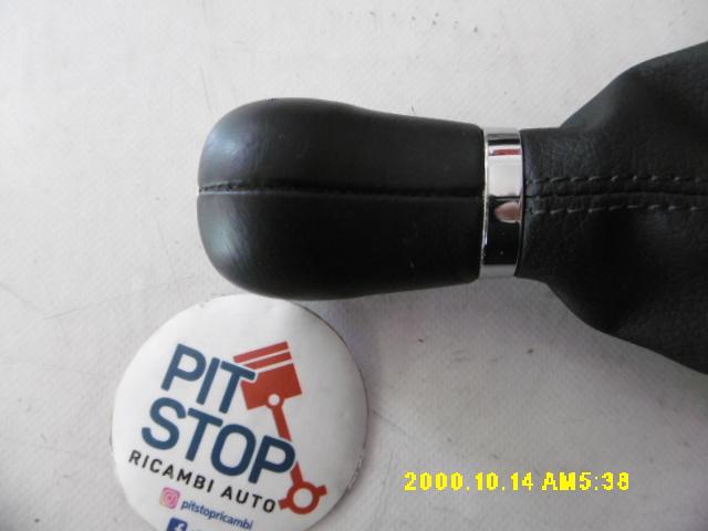 Cuffia Leva Cambio - Skoda Octavia Berlina 4è Serie - Pit Stop Ricambi Auto