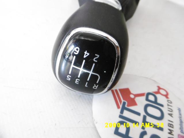 Cuffia Leva Cambio - Skoda Octavia Berlina 4è Serie - Pit Stop Ricambi Auto