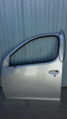 Portiera Anteriore Sinistra - Toyota Yaris Verso Serie (99>03) - Pit Stop Ricambi Auto