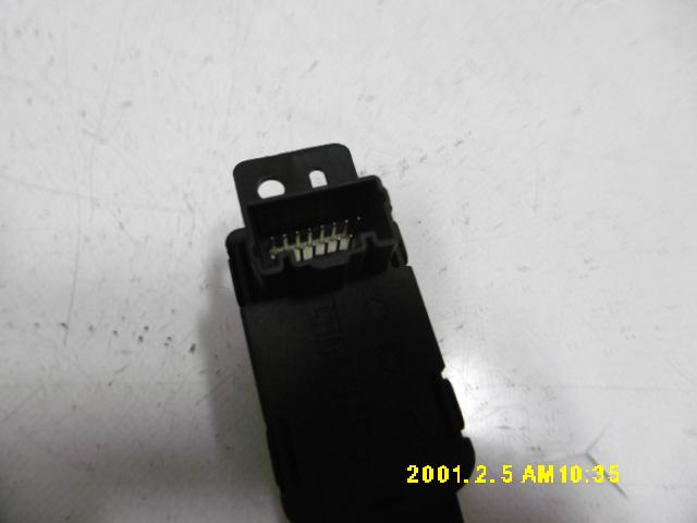 Pulsante freno di stazionamento - Renault Megane Iv Grand Tour (16>) - Pit Stop Ricambi Auto