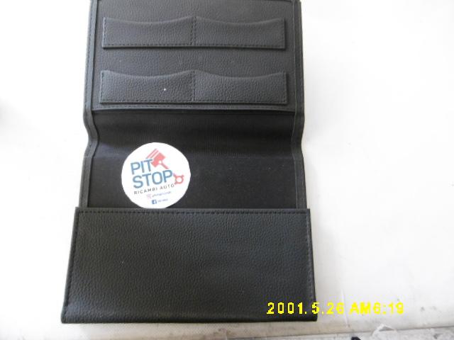 Custodia porta documenti - Nissan Qashqai Serie - Pit Stop Ricambi Auto