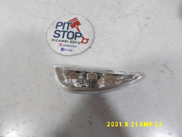 Freccia DX parafango - Kia Venga 1è Serie - Pit Stop Ricambi Auto