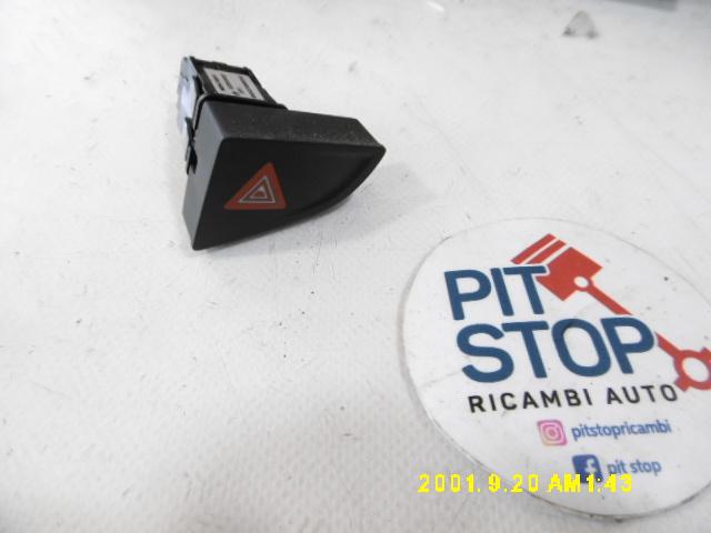 Pulsante luci di emergenza - Citroen C5 Berlina 3è Serie - Pit Stop Ricambi Auto