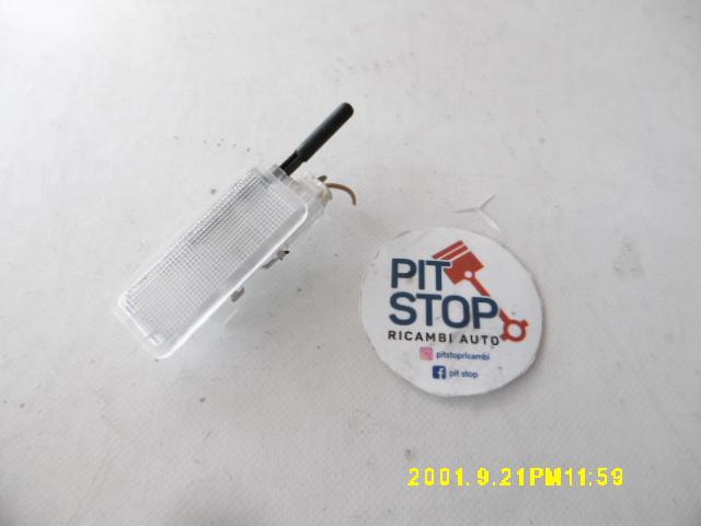 Luce di cortesia anteriore - Citroen C5 Berlina 3è Serie - Pit Stop Ricambi Auto