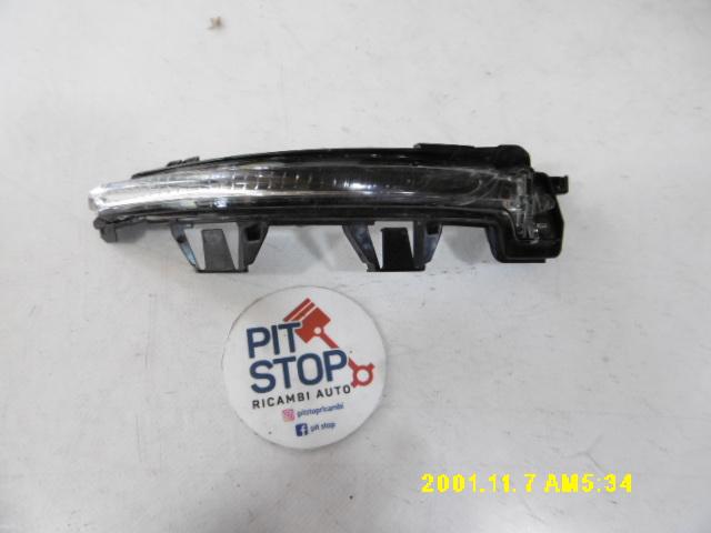 Freccia specchietto retrovisore SX - Volvo V40 Serie (16>) - Pit Stop Ricambi Auto