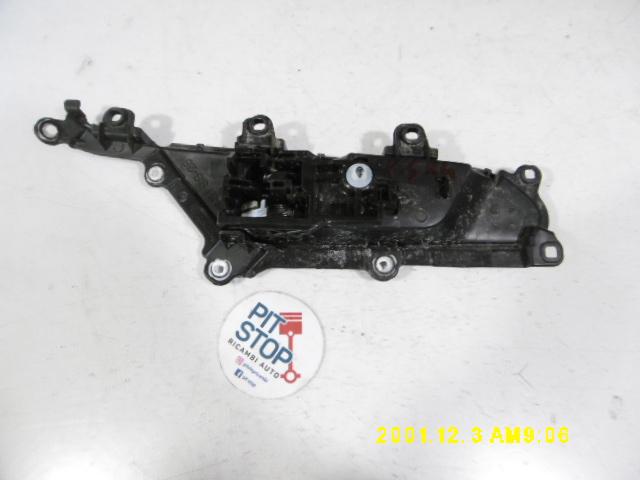 Maniglia interna Posteriore Sinistra - Toyota Rav4 Serie (18>) - Pit Stop Ricambi Auto