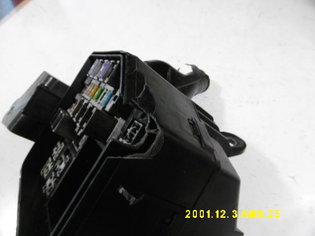 Centralina porta fusibili - Toyota Rav4 Serie (18>) - Pit Stop Ricambi Auto