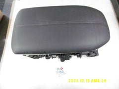 Bracciolo centrale - Toyota Rav4 Serie (18>) - Pit Stop Ricambi Auto