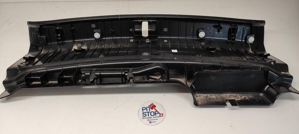 Batticofano posteriore - Mercedes Classe E W213 - Pit Stop Ricambi Auto
