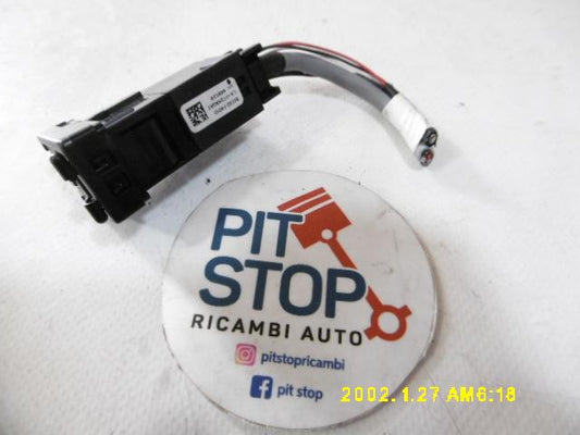 Porta USB - Toyota C-hr Ibrida (16>) - Pit Stop Ricambi Auto