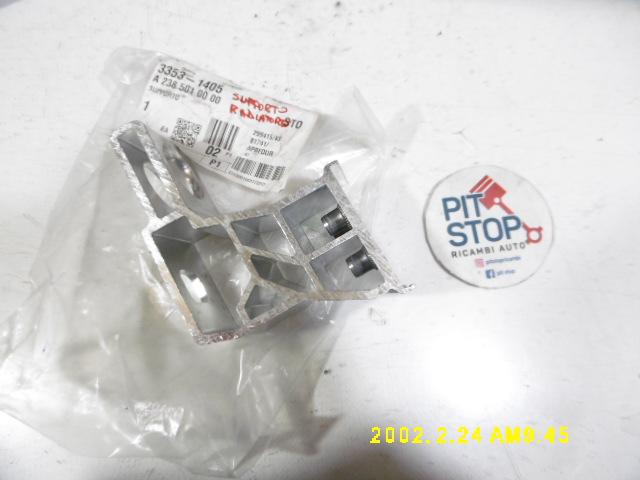 Supporto radiatore in plastica - Mercedes Classe E W213 - Pit Stop Ricambi Auto