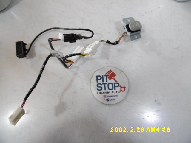 Pulsantiera apertura tetto - Nissan Qashqai Serie - Pit Stop Ricambi Auto