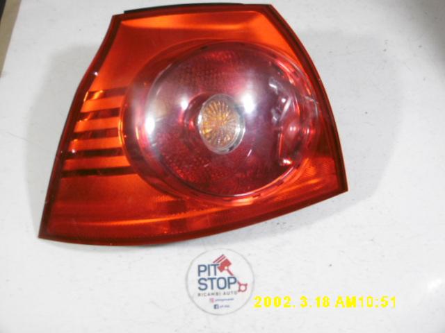 Stop fanale Posteriore Sinistro - Volkswagen Golf 5 Berlina (03>08) - Pit Stop Ricambi Auto
