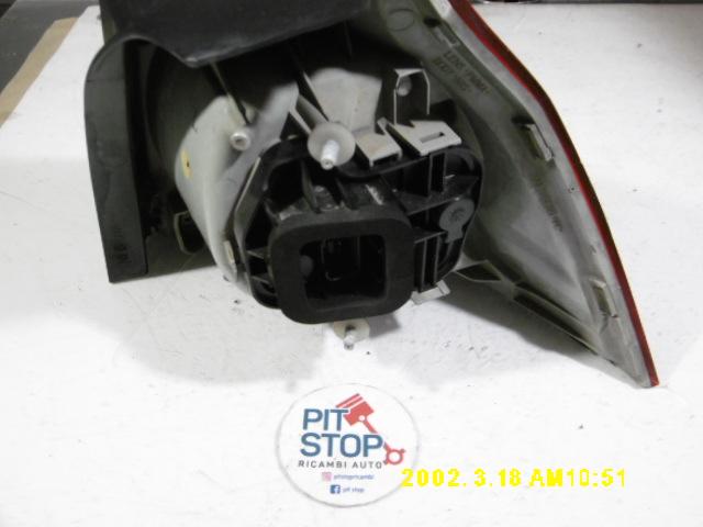 Stop fanale Posteriore Sinistro - Volkswagen Golf 5 Berlina (03>08) - Pit Stop Ricambi Auto