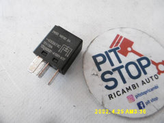 Relè fusibili - Ford Fiesta 4è Serie - Pit Stop Ricambi Auto