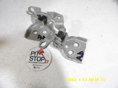 Coppia cerniere porta anteriore DX - Ford Fiesta 4è Serie - Pit Stop Ricambi Auto