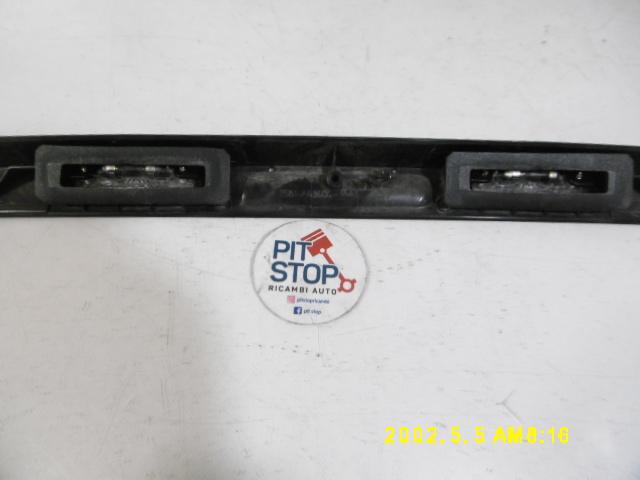 Fascia centrale portellone - Ford Fiesta 4è Serie - Pit Stop Ricambi Auto