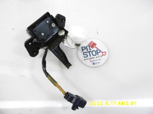 Serratura Cofano Posteriore - Toyota Yaris Serie (05>08) - Pit Stop Ricambi Auto