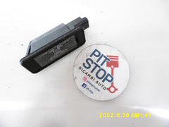 Fanale luce targa - Peugeot 3008 Serie (16>) - Pit Stop Ricambi Auto