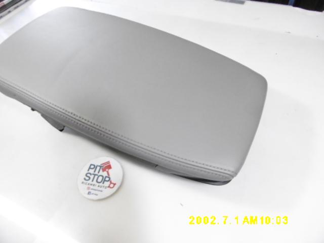 Bracciolo centrale - Lexus Gs 300 Serie - Pit Stop Ricambi Auto