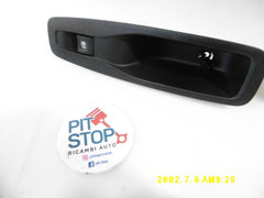 Pulsante alzavetro anteriore dx - Renault Kadjar Serie - Pit Stop Ricambi Auto