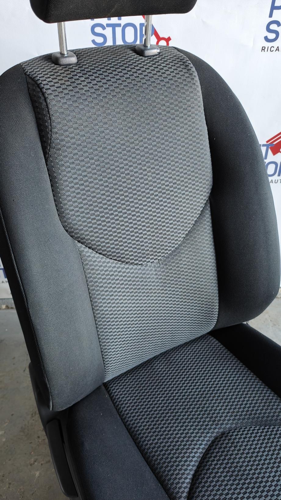 Sedile Anteriore Destro - Toyota Rav4 4è Serie - Pit Stop Ricambi Auto
