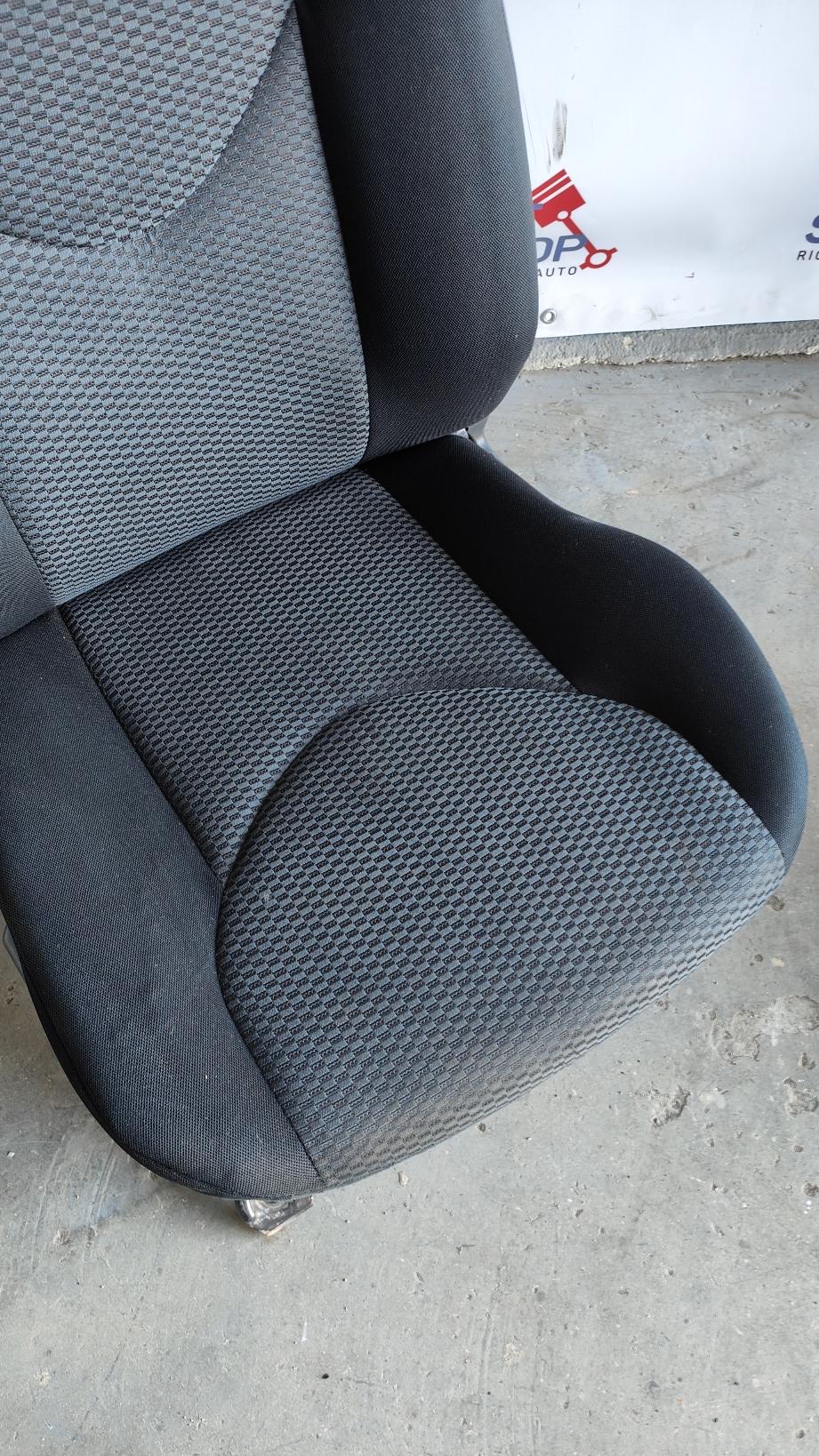 Sedile Anteriore Destro - Toyota Rav4 4è Serie - Pit Stop Ricambi Auto