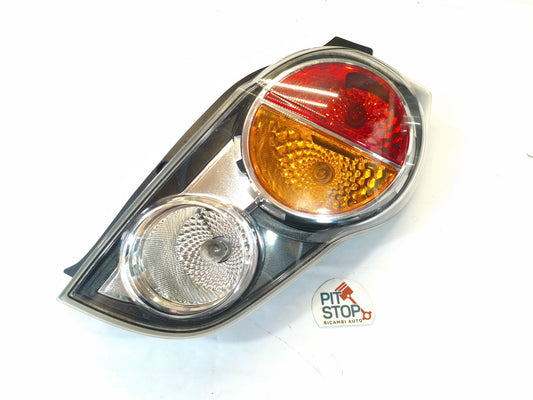 20-2197R STOP FARO FANALE POSTERIORE DESTRO CHEVROLET SPARK 2009-2016 12S