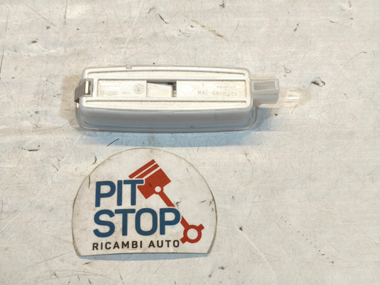 4H0947105B LUCE INTERNA ABITACOLO ANTERIORE LATERALE PORSCHE MACAN 10S