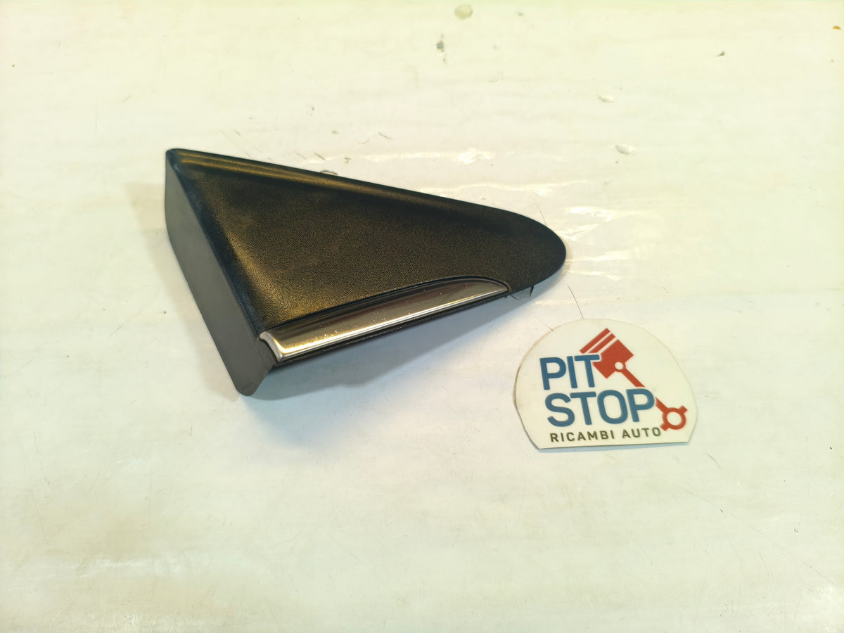 638742442R MODANATURA TRIANGOLO PARAFANGO ANTERIORE DESTRO RENAULT CLIO IV 2013-2019 10GK