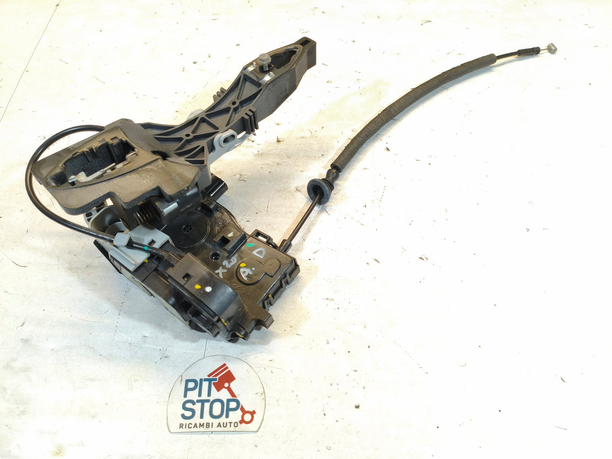 81320-1K020 SERRATURA ANT DESTRA HYUNDAI IX20 2010-2019 12G