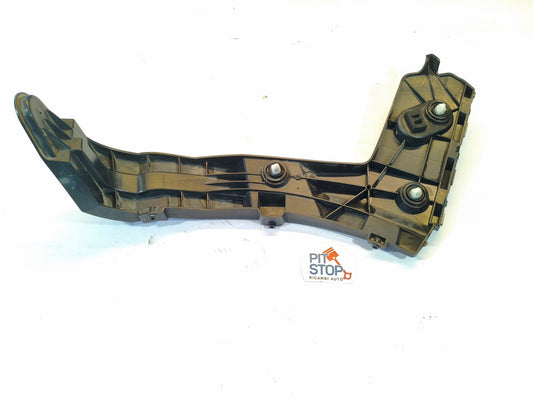81A807253 STAFFA SUPPORTO PARAURTI POSTERIORE SINISTRA AUDI Q2 GAB 2016> BX45