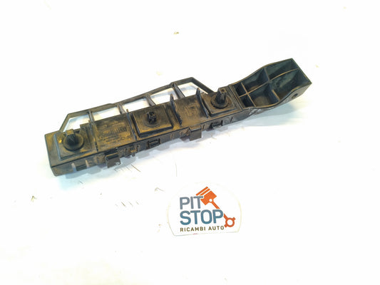 86615-1P000 SUPPORTO STAFFA PARAURTI POSTERIORE SINISTRO KIA VENGA 2010-2015 BX45