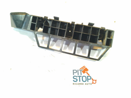 86616-1P000 SUPPORTO STAFFA PARAURTI POSTERIORE DESTRO KIA VENGA 2010-2015 BX45