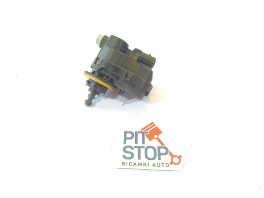 90013783 MOTORINO REGOLAZIONE ALTEZZA LUCI FARO TOYOTA YARIS CROSS AURIS E180 2012> 10S