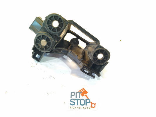 9681049680 STAFFA SUPPORTO PARAURTI POSTERIORE DESTRO CITROEN C5 3° SERIE 2008-2014 BX45