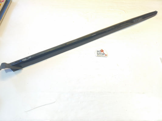 9817213777 MODANATURA PARABREZZA ANTERIORE PEUGEOT 308 3008 2° SERIE 2014-2020 10S