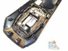 98449696XU 9844969680 MODANATURA CONSOLLE CENTRALE PORTABIBITE PEUGEOT 208 2008 2019> 12SCARTPEUG