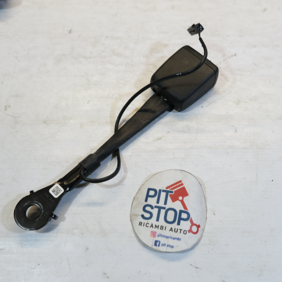 FIBBIA AGGANCIO CINTURA DI SICUREZZA ANT SX AUDI A3 8YA 8Y0857755A 12S