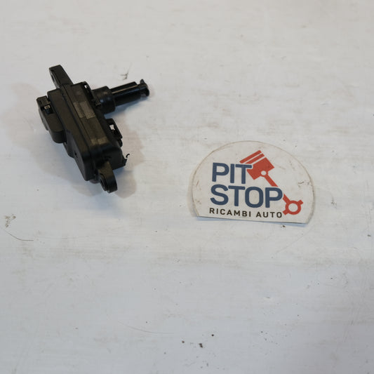 8V0862159B ATTUATORE MOTORINO SPORTELLINO CARBURANTE AUDI Q2 2016> 10S